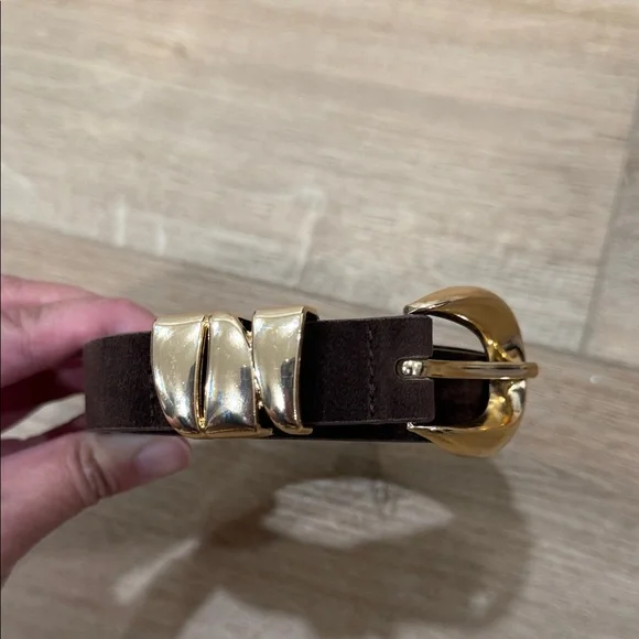 Elegant modern Brown faux suede Leather Belt with Gold Buckle 100cm size large - Picture 7 of 7